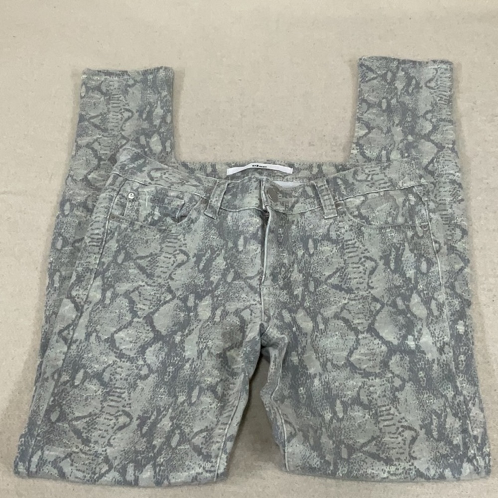 EUC Woman’s Else jeans